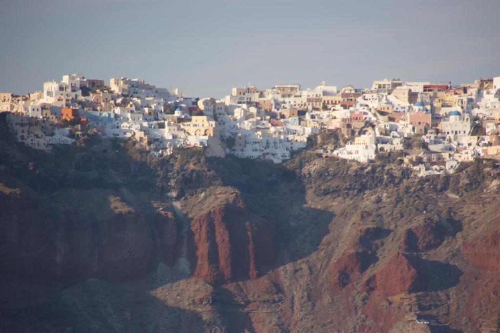 Zoe Aegeas Traditional Houses Oía Exterior photo